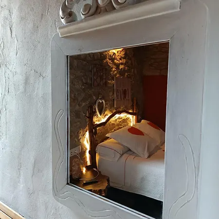 Casa Rustic Suites, Jacuzi & Chert
