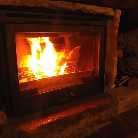 منزل ريفي Casa Rustic Suites, Jacuzi &